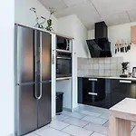 Semesterbostad Luxurious Retreat In Henne Strand-by Traum *