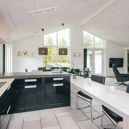 Feriehus Luxurious Retreat In Henne Strand-by Traum