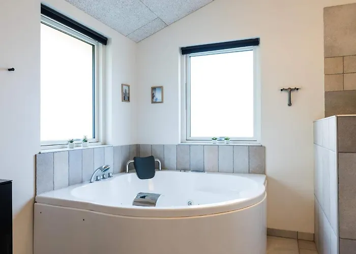 Luxurious Retreat In Henne Strand-by Traum