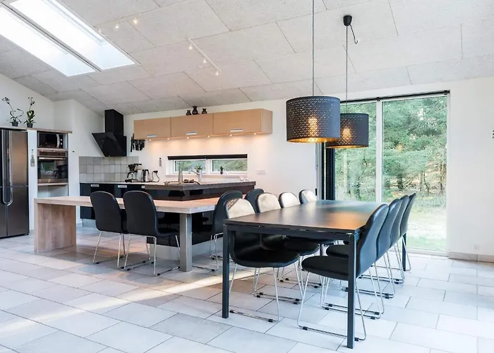 Luxurious Retreat In Henne Strand-by Traum 度假居