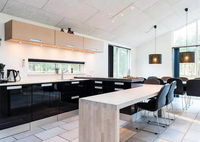 Luxurious Retreat In Henne Strand-by Traum 度假居