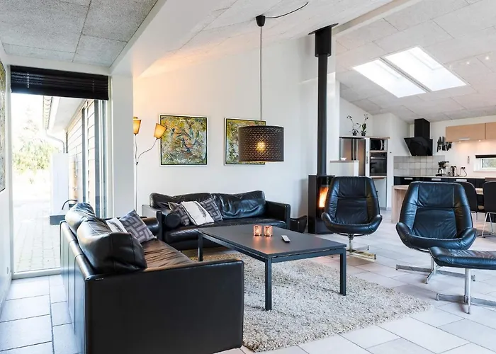 Luxurious Retreat In Henne Strand-by Traum 度假居 亨讷斯特兰德